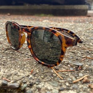 Unisex Sunski FOOTHILLS Sunglasses